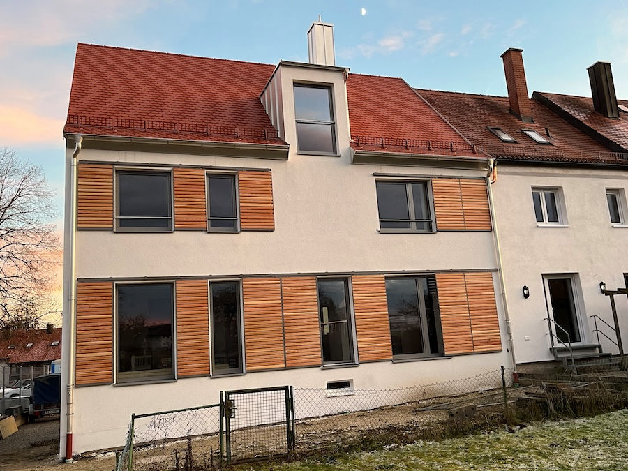 Gartenseite nach Sanierung