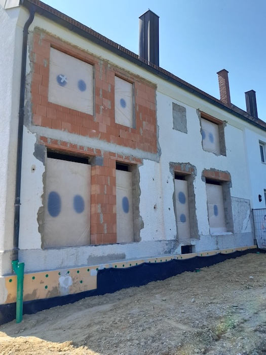 Rückseite im Rohbau